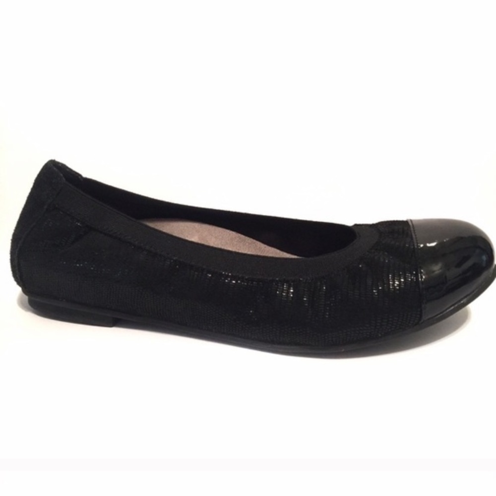 Vionic Black Ballet Flats
